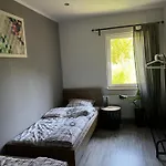 شقة 41 يلينيا غورا