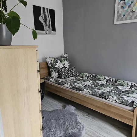 41 Apartment *